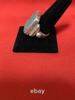 Early Navajo Silver and Turquoise RingLargeCracked Stone