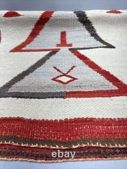 Early Navajo Textile Tapestry Rug Wall Hanging Estate Authentic Hand Crafted