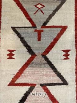 Early Navajo Textile Tapestry Rug Wall Hanging Estate Authentic Hand Crafted