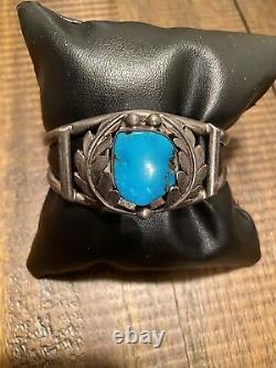 Early Navajo Turquoise Cuff Bracelet Very Nice Stone