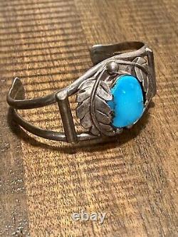 Early Navajo Turquoise Cuff Bracelet Very Nice Stone