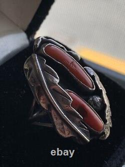 Early Unsigned Ntive American Sterling Silver Coral Ring