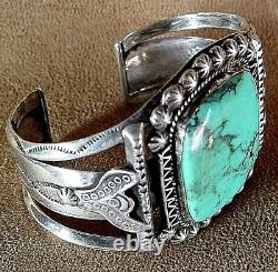 Early Vintage Museum Quality Navajo Sterling Silver Bisbee Turquoise Bracelet