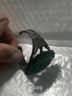 Early Vintage Navajo Repousse Sterling Silver Utah Variscite Bracelet