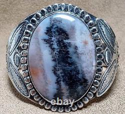 Early Vintage Navajo Sterling Silver & Large Petrified Wood Agate Cuff Bracelet