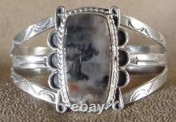 Early Vintage Navajo Sterling Silver Petrified Wood Agate Snake Cuff Bracelet