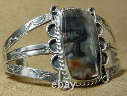 Early Vintage Navajo Sterling Silver Petrified Wood Agate Snake Cuff Bracelet