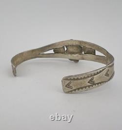 Early Vtg Fred Harvey Navajo Sterling Silver Turquoise Stamped Cuff Bracelet