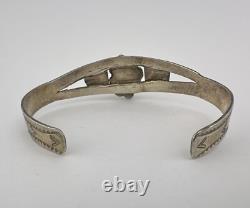 Early Vtg Fred Harvey Navajo Sterling Silver Turquoise Stamped Cuff Bracelet