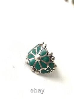 Early Zuni Dishta Style Green Turquoise Inlay Flower Ring Sz 6