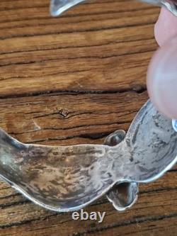 Early navajo sterling Silver Native American Turquoise cluster repousse cuff