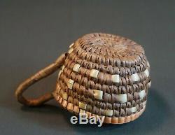 Fine Early1900 Native American Northwest Cowlitz Klickitat Imbricated Basket Cup