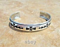 GEM! EARLY Vintage Navajo TOMMY SINGER (d.) Sterling Silver DESIGN Bracelet