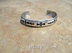 GEM! EARLY Vintage Navajo TOMMY SINGER (d.) Sterling Silver DESIGN Bracelet