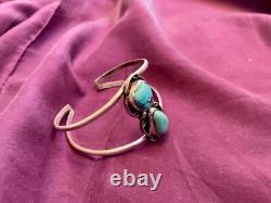 Gilbert Nez ('47-2007), Master Silversmith, An early work. Size 6 3/4 cuff