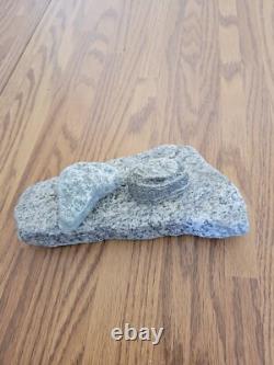 Granite Dog Table Native American Stone Effigy Rock Art, Artifacts, Tools