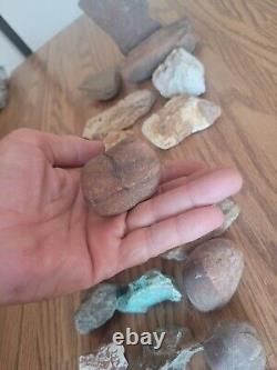 Howling Coyote Native American Indian Stone Effigy Rock Art, Artifacts, Tools