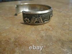 LARGER EARLY TOMMY SINGER (d.) Navajo Sterling Silver STORYTELLER Bracelet