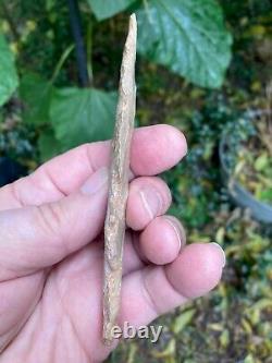 Large Beautiful and Rare Mayan Eccentric 5 ¼ x 1 1/2- Effigy Spear Point