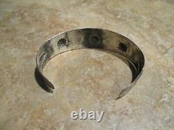 Large EARLY 1920's / 30's Navajo Sterling Silver WHIRLING LOG Repousse Bracelet