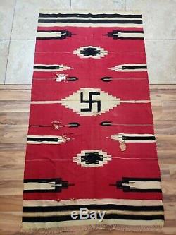 Large Vtg c. Early 1900's Native American Indian Chimayo Whirling Log Rug 70x36