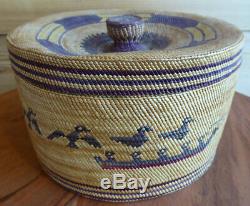 Native American Early 20th C. LARGE Basket Makah Nuu-chah-nulth Grass Basket