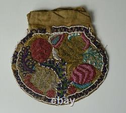 Native American Indian Good early Iroquois Beaded Bag