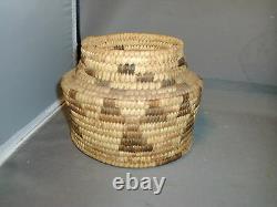 Native American Indian Grass Hand Woven Basket Early 20th century