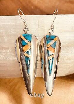Native American Indian Jewelry Sterling Silver Southwest Arrowhead shaped Dangle