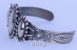 Old Sterling silver Native American Navajo scalloped early bracelet Bell Trading