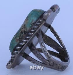 Old early Navajo Native American, Turquoise & Sterling silver large & heavy ring