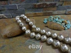 Omg! Amazing Early Navajo Sterling Graduated Bench Bead Necklace Native Old Pawn