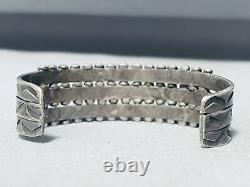 Optimum Early 1930's Vintage Zuni Snake Eyes Turquoise Sterling Silver Bracelet