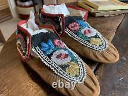 Pair Early 20c Native American Beadwork Moccasins