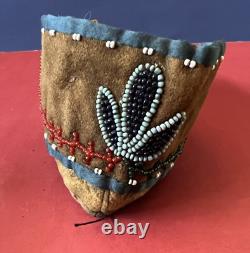 Pair Late 19th Early20thC. Assiniboine Native American Beaded Childs Mocassins