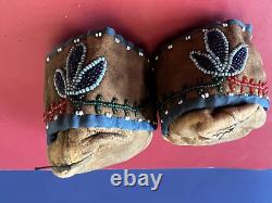 Pair Late 19th Early20thC. Assiniboine Native American Beaded Childs Mocassins