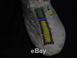 Pair of 1890s-early 1900s Cheyenne Native American Beaded Moccasins