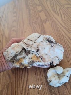 Quartz Crystal Tomahawk Native American Stone Effigy Rock Art, Artifacts, Tools