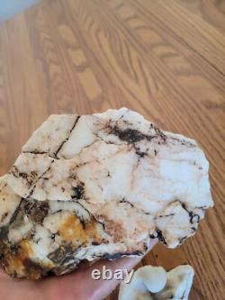 Quartz Crystal Tomahawk Native American Stone Effigy Rock Art, Artifacts, Tools