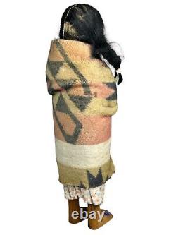 RARE LEFT LOOKING Antique SKOOKUM NATIVE AMERICAN Woman Early 1900's 11 Tall