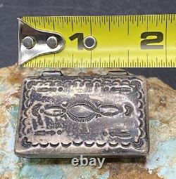 Rare Early 1900's Hopi MORRIS ROBINSON Hand Stamped Sterling Pill Trinket Box