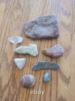 Red Jasper Coyote Native American Indian Stone Effigy RockArt Artifacts, Tools