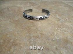 SCARCE EARLY TOMMY SINGER (d.) Navajo Sterling Overlay STAMPED DESIGN Bracelet