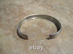 SCARCE EARLY TOMMY SINGER (d.) Navajo Sterling Overlay STAMPED DESIGN Bracelet