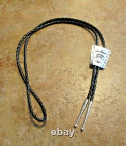 SPLENDID! EARLY TOMMY SINGER (d.) Navajo Sterling Silver THREE FIGURE Bolo Tie