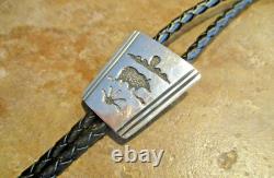 SPLENDID! EARLY TOMMY SINGER (d.) Navajo Sterling Silver THREE FIGURE Bolo Tie