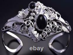 Silver & Onyx Bracelet by Herbert B Yazzie 9K03N