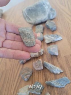 Spinning Cat, Dog Native American Indian Stone Effigy RockArt, Artifacts, Tools