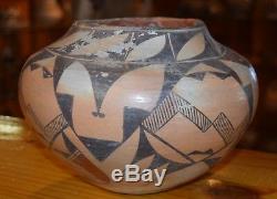 Superb Early 1900's Handcoiled Old Acoma Pueblo Olla! Free Shipping