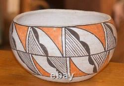 Superb Vintage Handcoiled Acoma Pueblo Olla! MID To Early 1900's/free Shipping